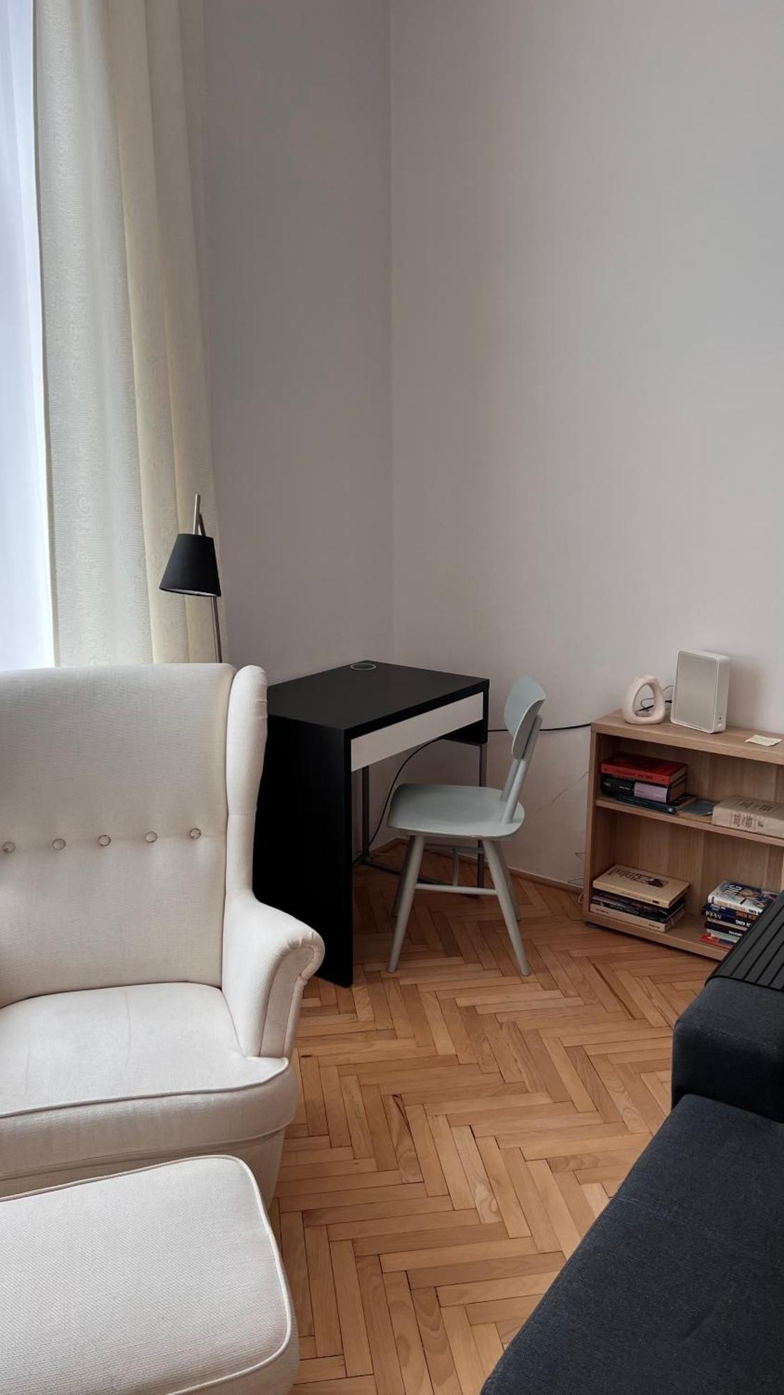 Stylish Flat In City Centre Bratislava Bagian luar foto