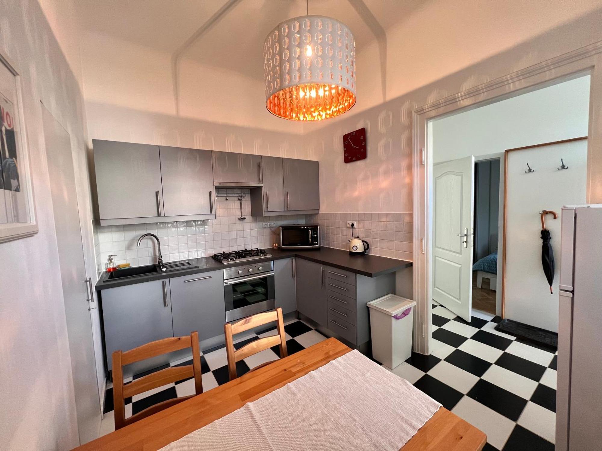 Stylish Flat In City Centre Bratislava Bagian luar foto
